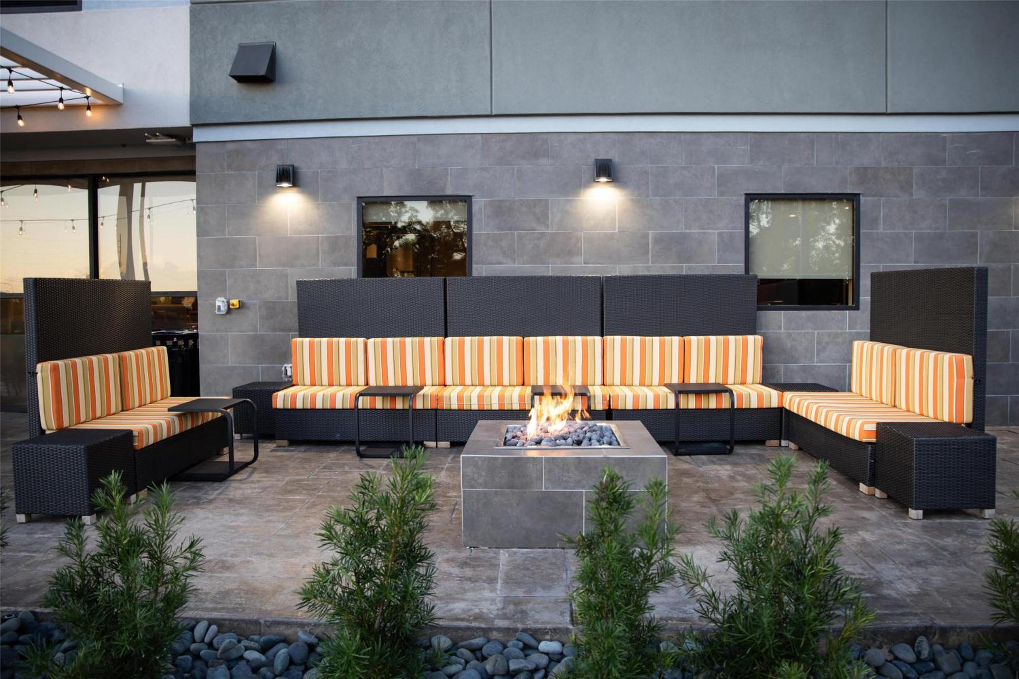 Home2 Suites By Hilton Hammond, La Exteriér fotografie